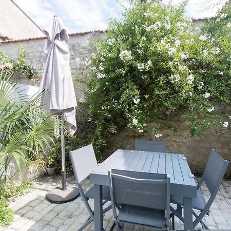 Appartement Liseron Saint-Martin-de-Ré Exterior foto